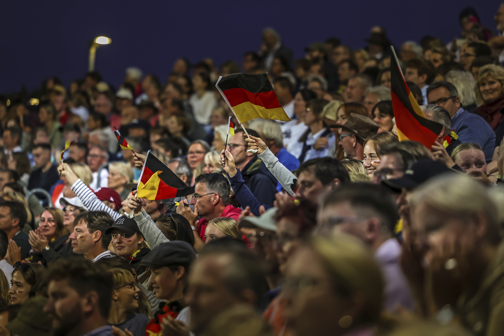 Publikum der Reit-WM 2023 in der Chio Arena in Aachen
