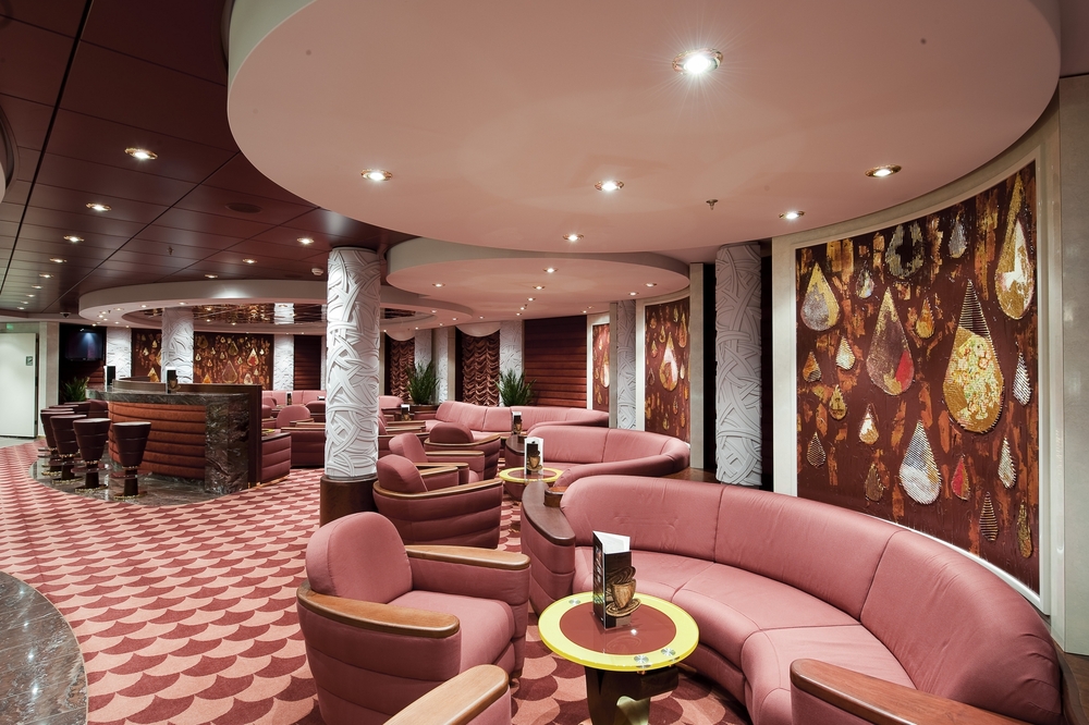 MSC Magnifica Bar